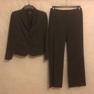 Evan Picone Gray Suit Size 4-6 Petite